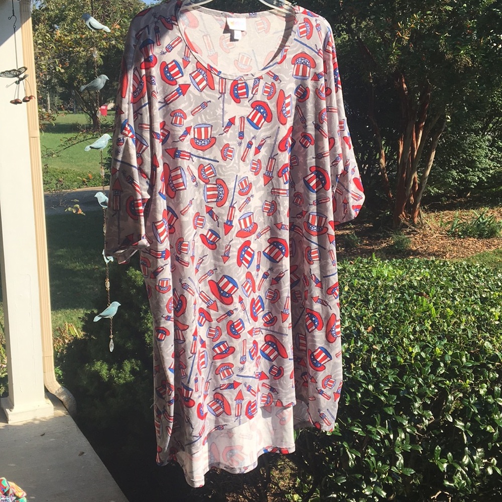 LuLaRoe Patriotic Irma XL